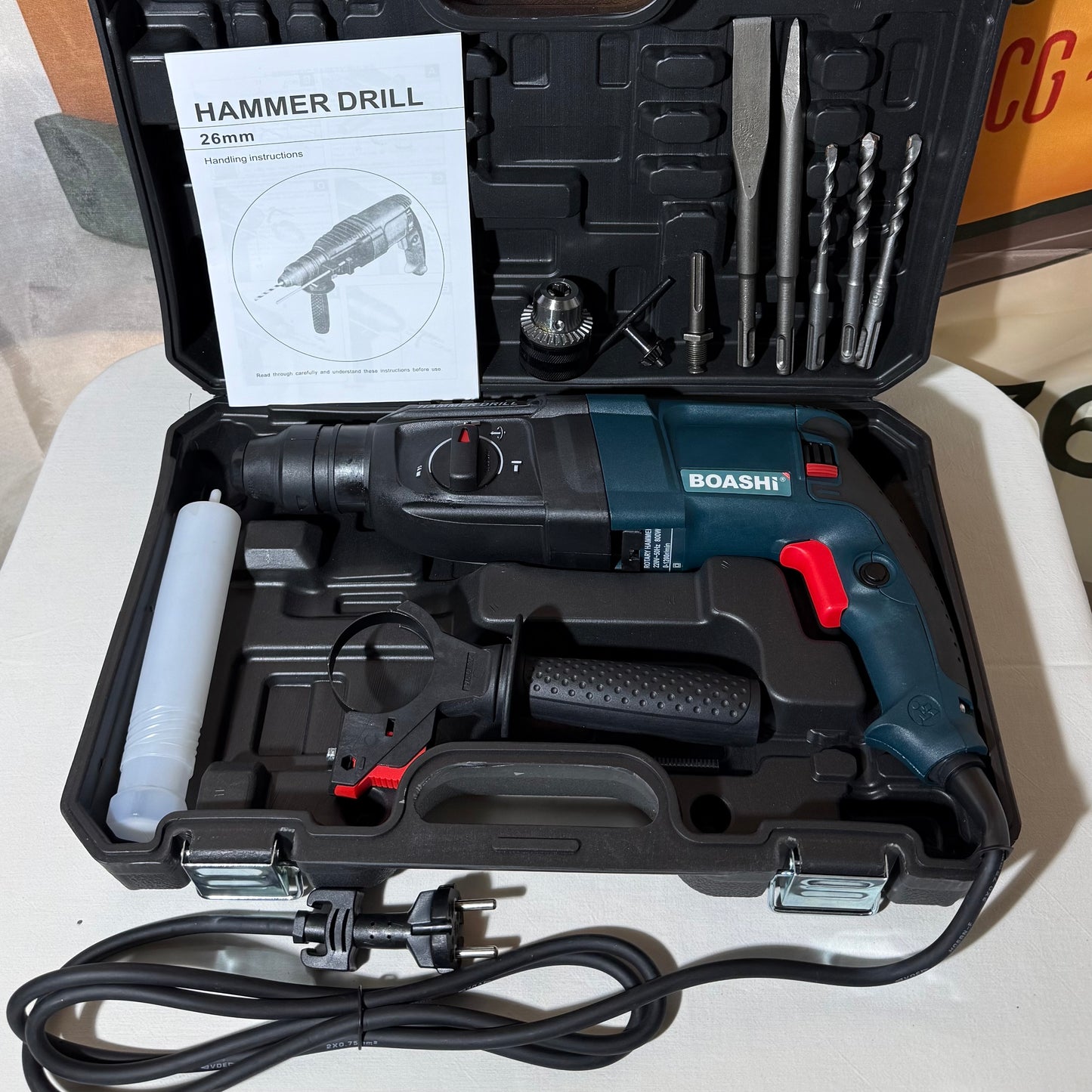 Električna udarna bušilica ( hilti) 800 W (26mm-28mm) 2 GLAVE
