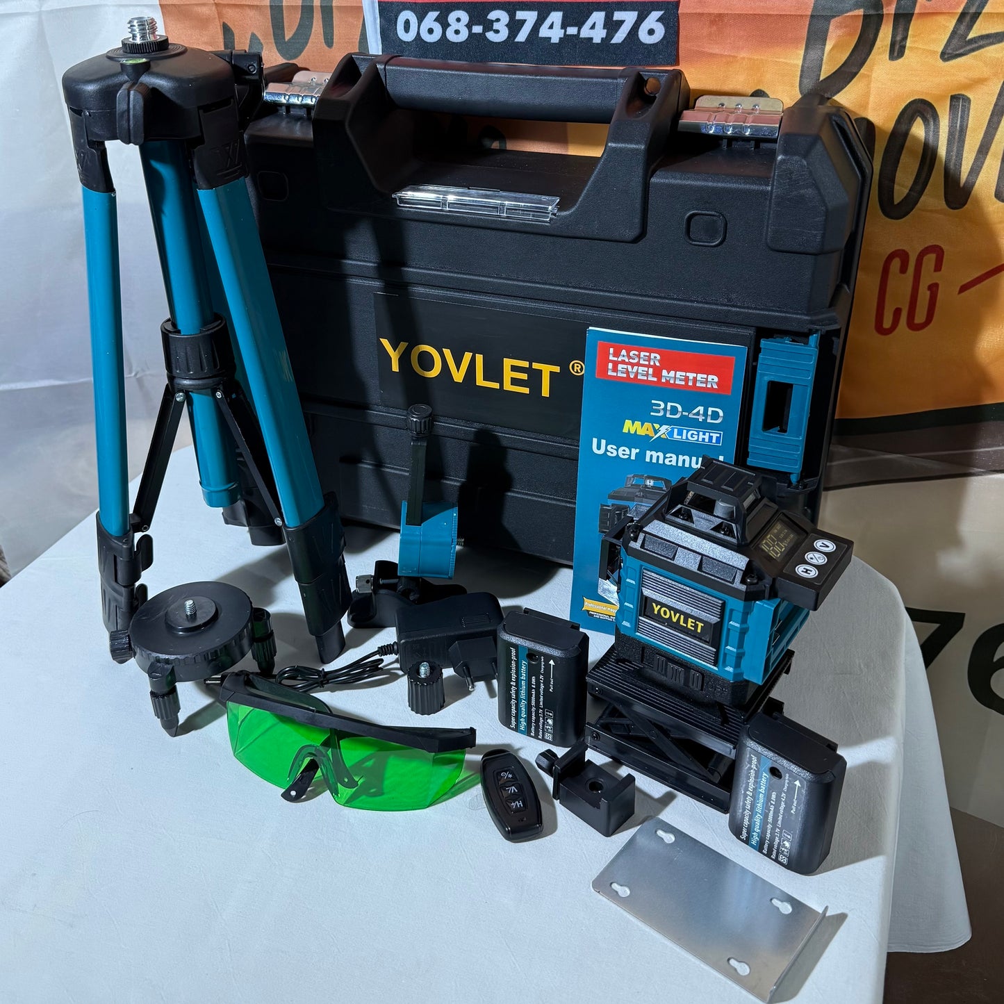 Laser Yovlet 4D/16 sa 2 baterije i daljinskim upravljacem